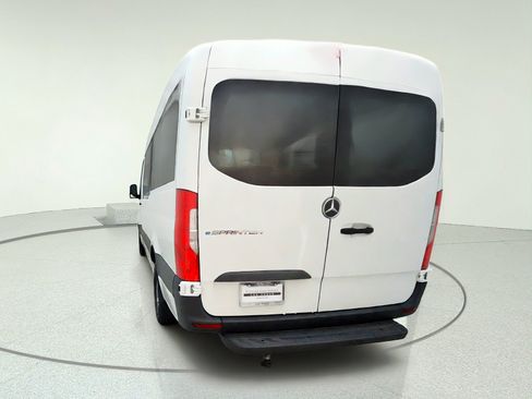 New 2025 Mercedes-Benz eSprinter 170 Cargo image 11