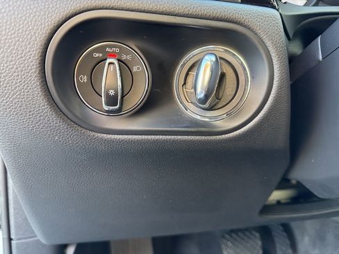 Used 2021 Porsche Macan S image 19