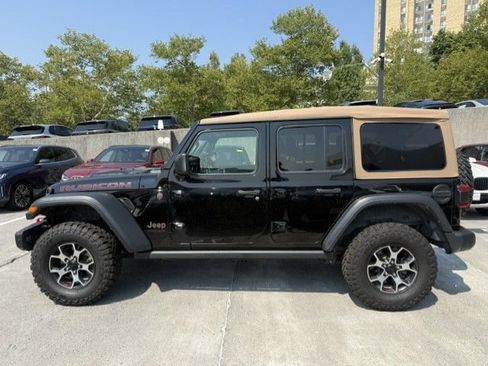 Used 2022 Jeep Wrangler Unlimited Rubicon w/ Steel Bumper Group AWD/4WD image 5