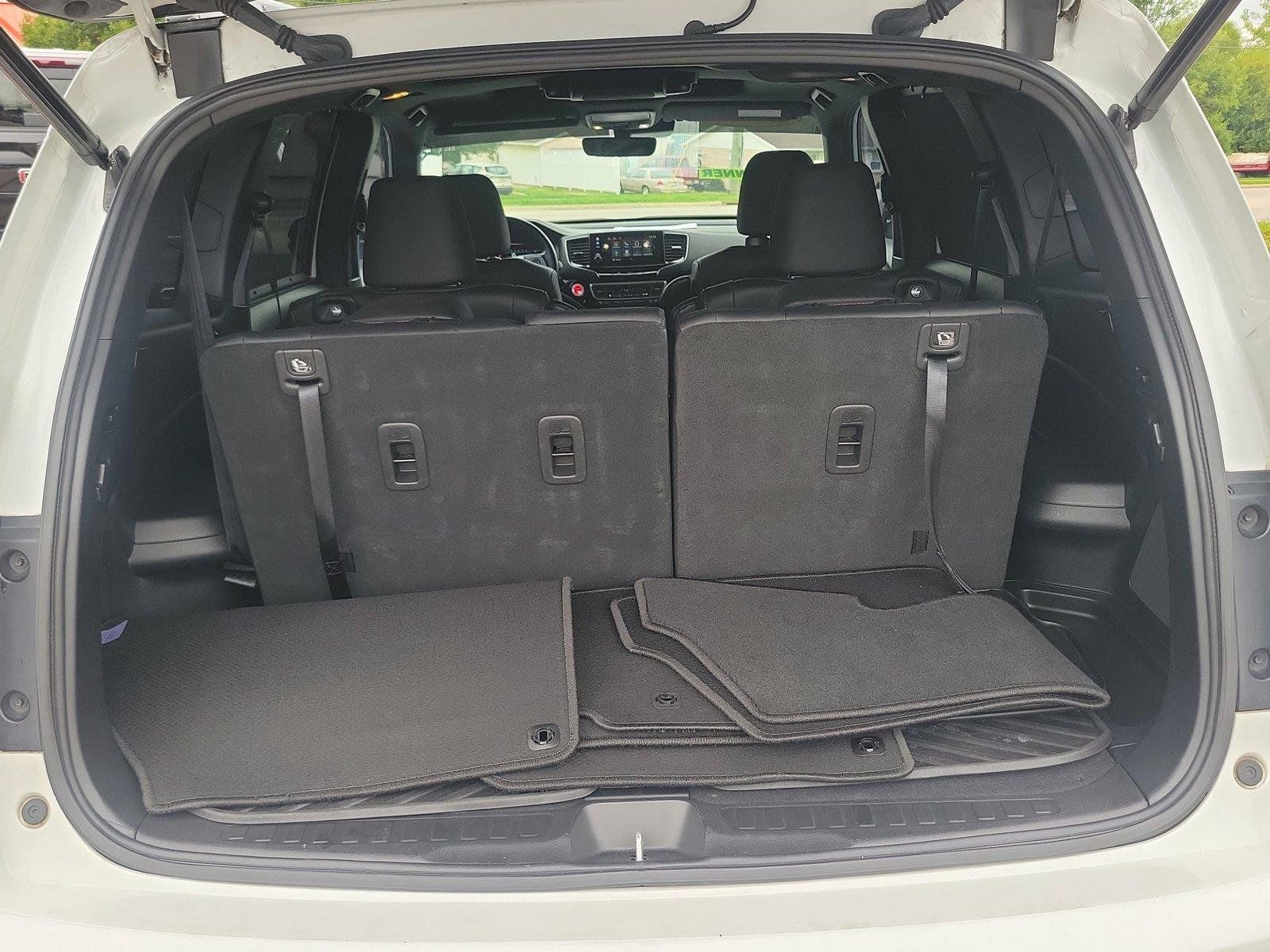 Used 2021 Honda Pilot Black Edition image 8