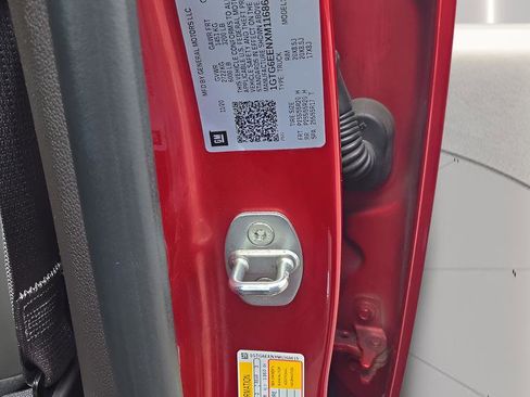 Used 2021 GMC Canyon Denali image 6