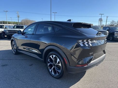 Certified 2024 Ford Mustang Mach-E Select image 5