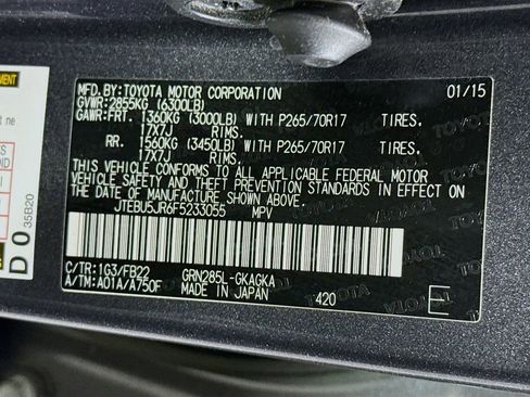 Used 2015 Toyota 4Runner SR5 AWD/4WD image 35