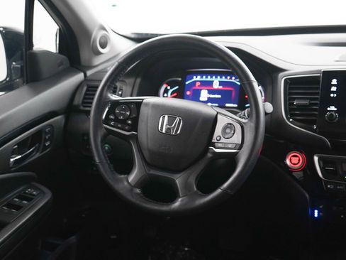 Used 2021 Honda Pilot Touring image 14