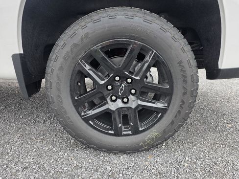 New 2026 Chevrolet Silverado 1500 Custom image 16