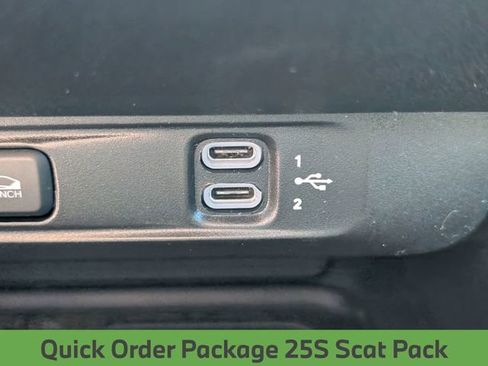 Used 2024 Dodge Charger Daytona Scat Pack w/ Plus Group AWD/4WD image 28