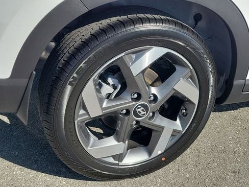 New 2026 Hyundai Venue SEL image 24