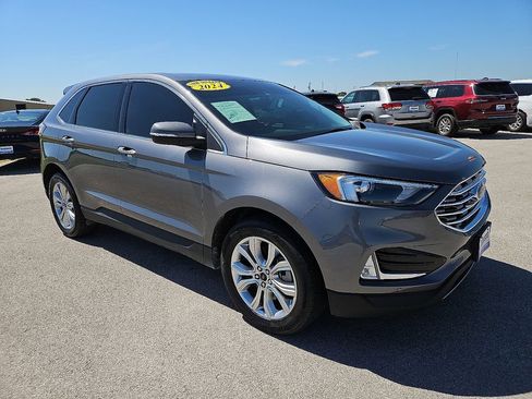 Used 2024 Ford Edge Titanium AWD/4WD image 10