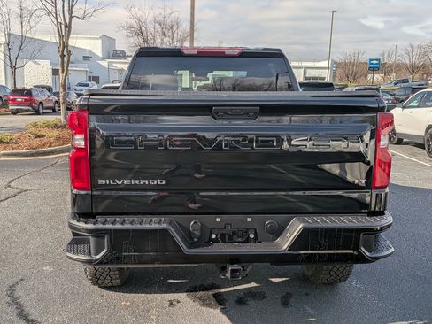 Certified 2023 Chevrolet Silverado 1500 LT Trail Boss image 8