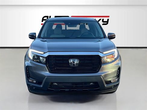 Used 2022 Honda Ridgeline RTL-E image 2