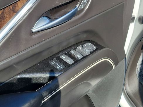 Certified 2021 Cadillac Escalade Premium Luxury Platinum image 22