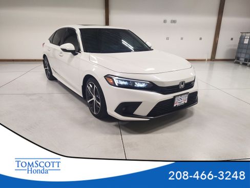 Used 2024 Honda Civic Touring image 1