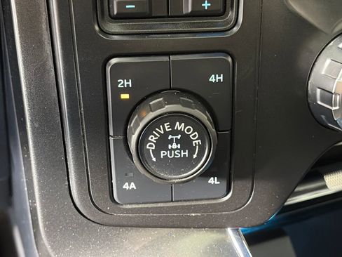 Certified 2021 Ford F150 Lariat image 24