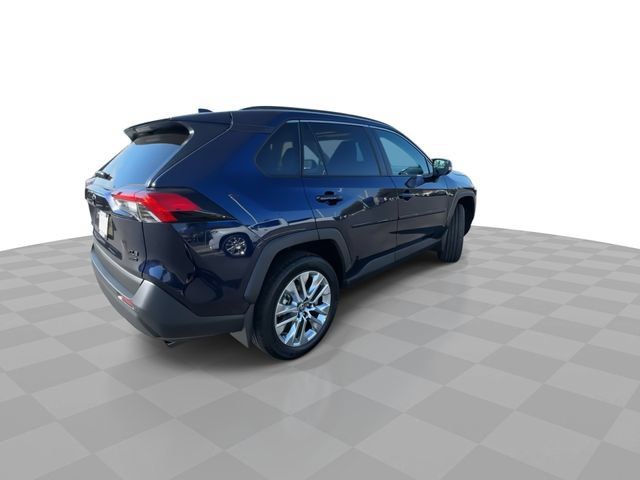 Used 2025 Toyota RAV4 XLE Premium AWD/4WD image 8