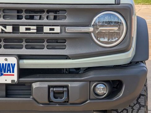 Used 2024 Ford Bronco Black Diamond image 7