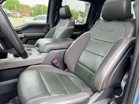 Used 2019 Ford F150 Raptor w/ Equipment Group 802A Luxury AWD/4WD image 14