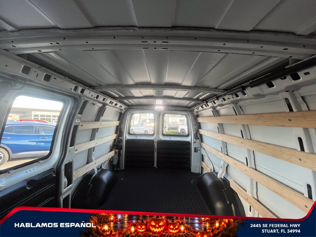 Used 2025 GMC Savana 2500 w/ Driver Convenience Package RWD image 21