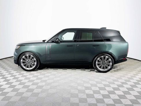 Used 2024 Land Rover Range Rover SE image 8