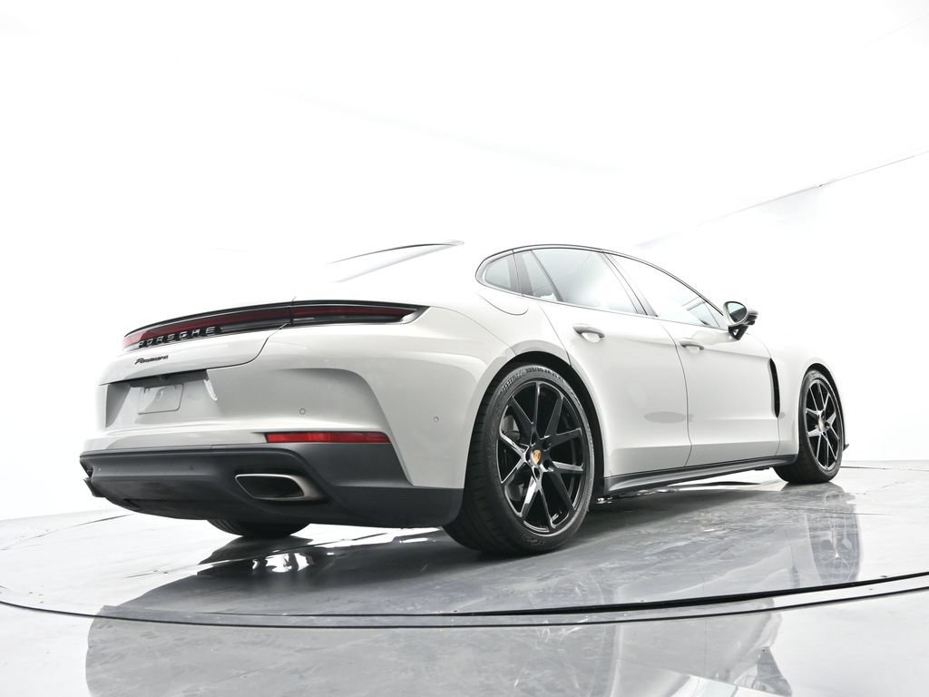 Certified 2025 Porsche Panamera RWD image 51