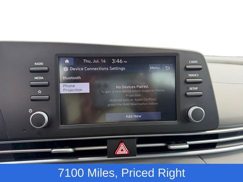 Used 2025 Hyundai Elantra Sport FWD image 17