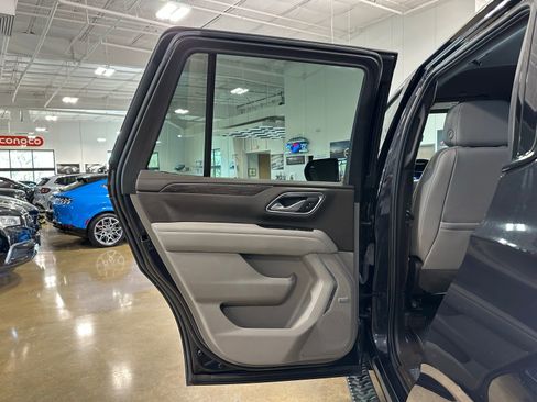 Used 2022 Chevrolet Tahoe Z71 w/ Max Trailering Package image 36