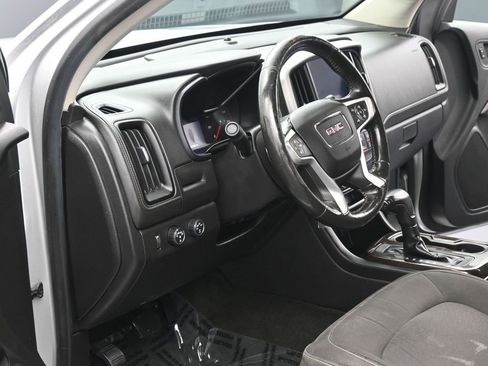 Used 2016 GMC Canyon SLE image 7