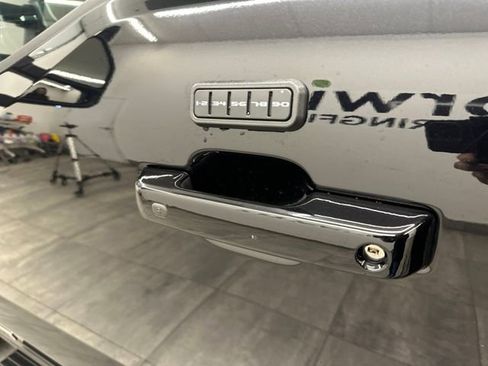 Certified 2025 Ford F150 Platinum w/ FX4 Off-Road Package image 28