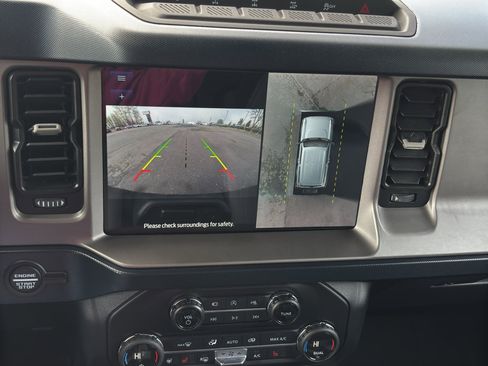 Used 2021 Ford Bronco First Edition AWD/4WD image 20