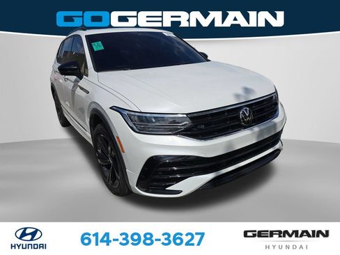 Used 2024 Volkswagen Tiguan SE R-Line AWD/4WD image 1