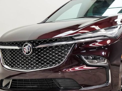Used 2023 Buick Enclave Avenir w/ Avenir Technology Package AWD/4WD image 2