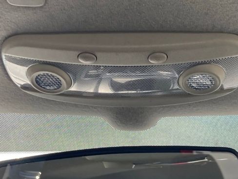 Used 2013 Ford Fiesta SE FWD image 10