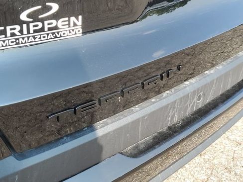 New 2026 GMC Terrain Elevation w/ Black Edition FWD image 32