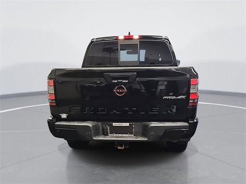 Used 2022 Nissan Frontier PRO-4X w/ Pro-4X Premium Package image 4