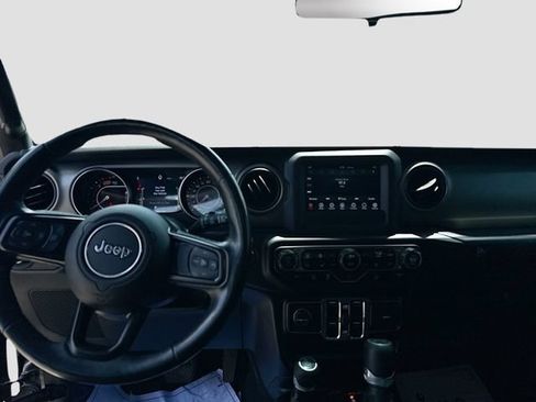 Used 2020 Jeep Wrangler Unlimited Sport S AWD/4WD image 19