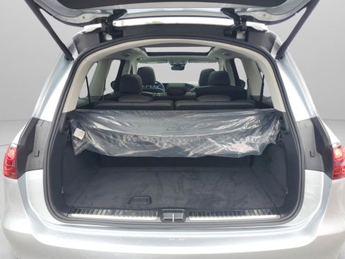 Certified 2026 Mercedes-Benz GLS 450 4MATIC image 6