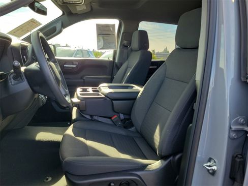 Used 2025 Chevrolet Silverado 1500 Custom image 18