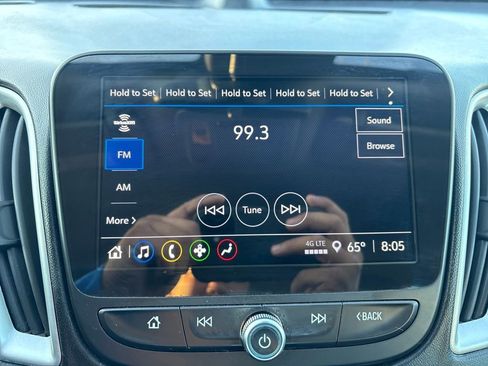 Used 2023 Chevrolet Malibu LT FWD image 35