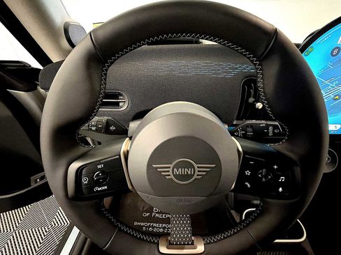 Certified 2025 MINI Cooper S image 13
