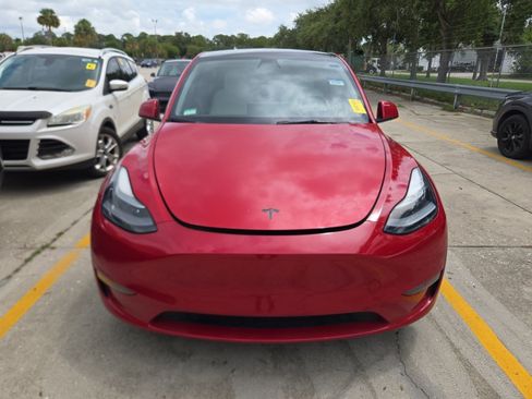 Used 2022 Tesla Model Y Performance AWD/4WD image 2