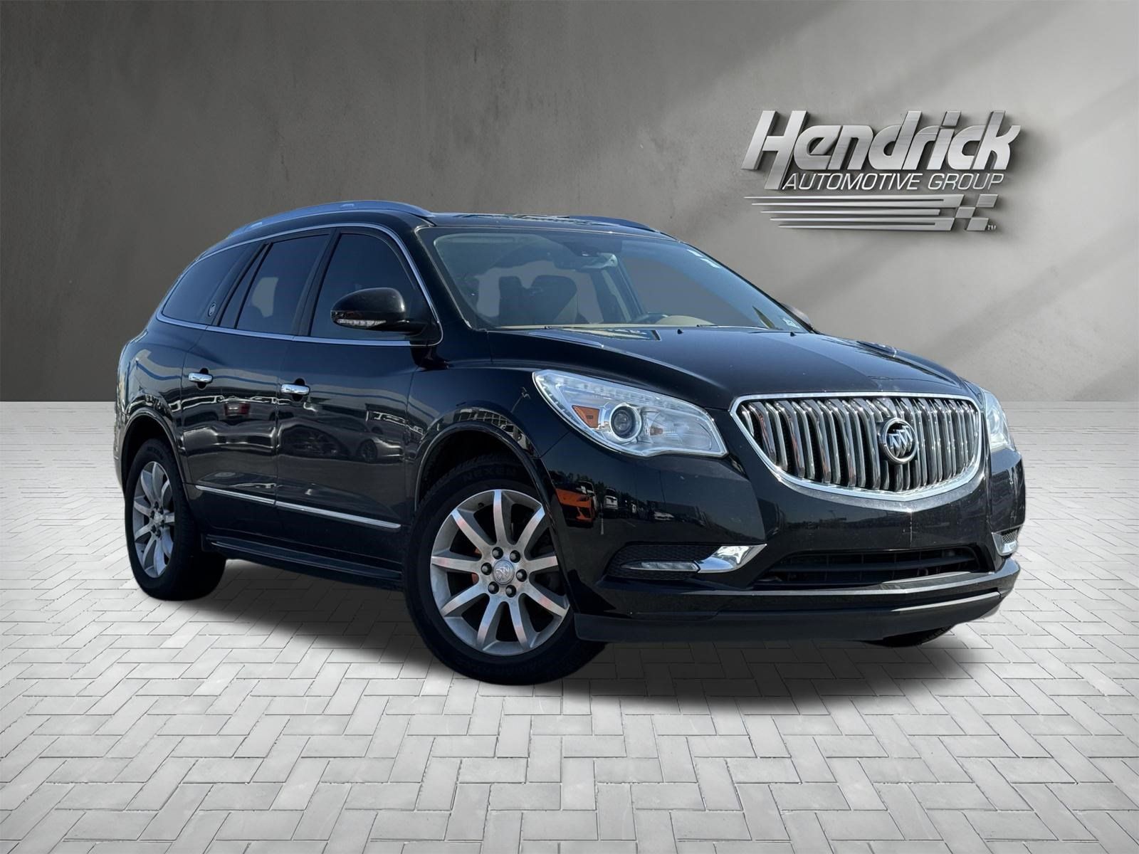 Used 2017 Buick Enclave Premium w/ Experience Buick Package FWD image 2