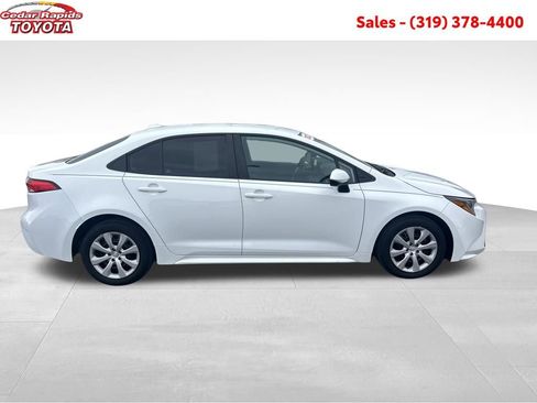 Certified 2023 Toyota Corolla LE image 7