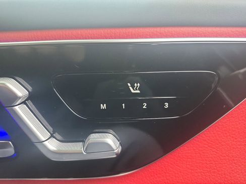 Used 2024 Mercedes-Benz GLC 300 GLC 300 GLC 300 4MATIC Coupe image 20