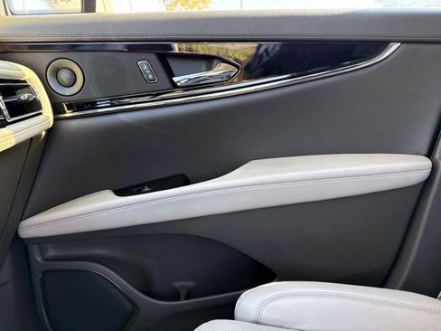 Used 2021 Lincoln Nautilus Reserve w/ Equipment Group 201A image 24