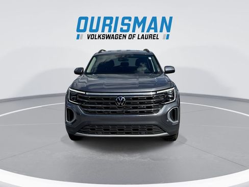 Used 2024 Volkswagen Atlas SE FWD image 3