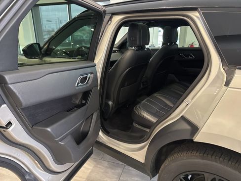 Used 2020 Land Rover Range Rover Velar R-Dynamic S image 31