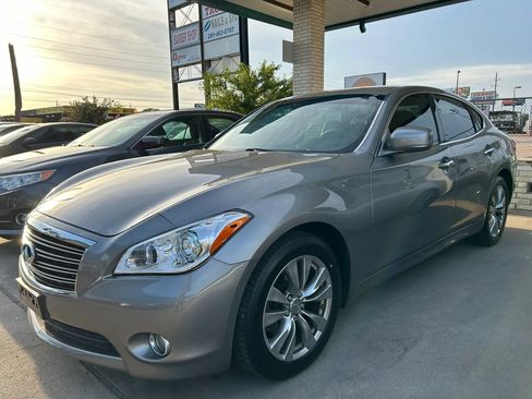 Used 2012 INFINITI M37 w/ Premium Pkg RWD image 1