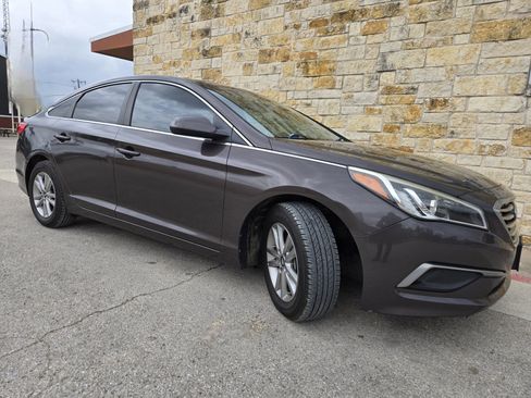 Used 2016 Hyundai Sonata SE image 18