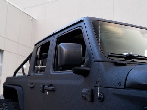 Used 2020 Jeep Gladiator Rubicon AWD/4WD image 13