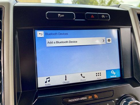 Used 2017 Ford F150 Lariat w/ Equipment Group 501A Mid image 17