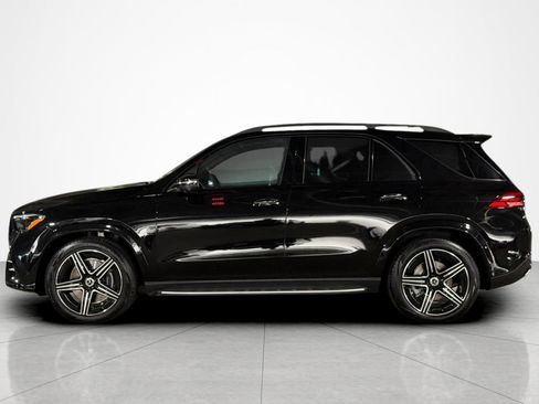 New 2026 Mercedes-Benz GLE 580 4MATIC image 2